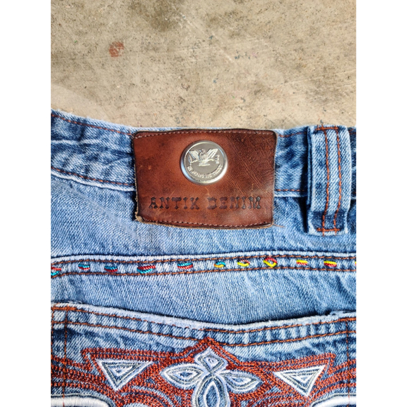 Antik Denim Women's Boho Chic Embroidered bootcut flare jeans Size 28 - Picture 5 of 9